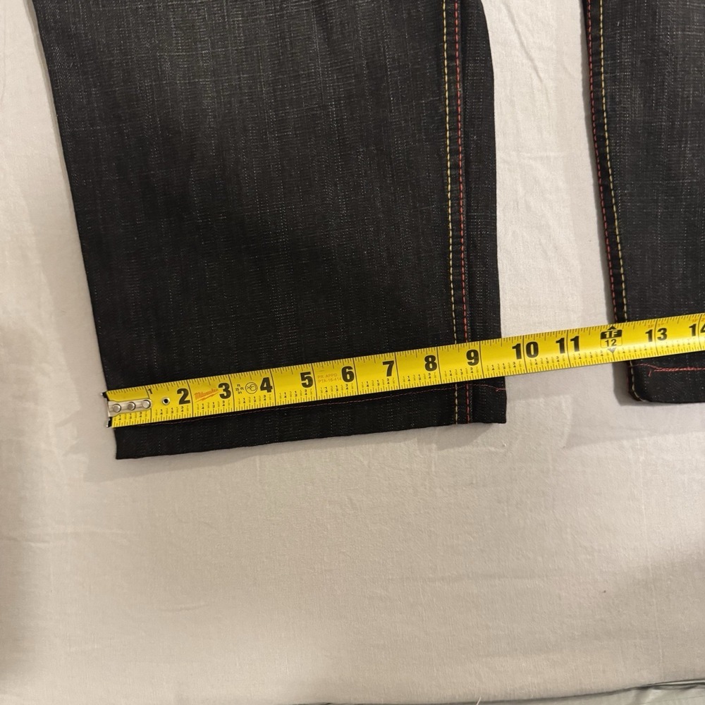 Evolution in Design Men’s Black Jeans with Plaid Pocket Detailed - Picture 8 of 10